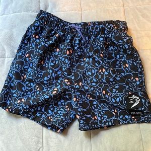 NWOT RIP CURL LAY DAYS LIFESTYLE BOARDSHORTS